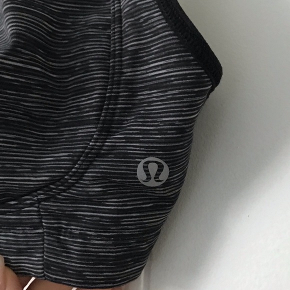 Lululemon Ta Ta Tamer bra - Picture 2 of 6